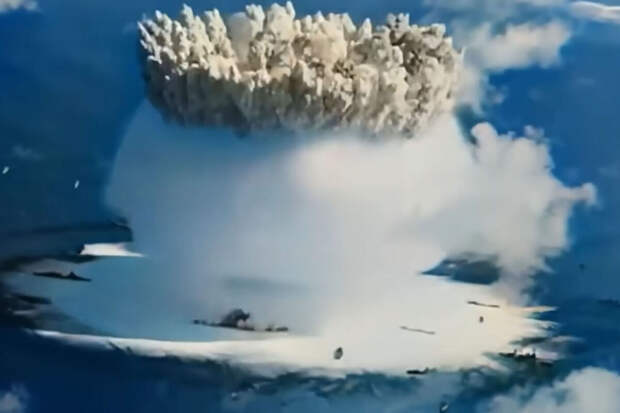 «Ешьте одуванчики и наполняйте ванну»: британцы ждут удара ядерным «Орешником»