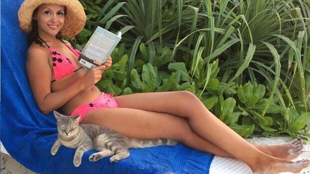 Как выглядят жены и подруги наших рок-легенд