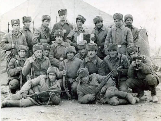 40-я армия и «партизаны»: от запасников до фронта