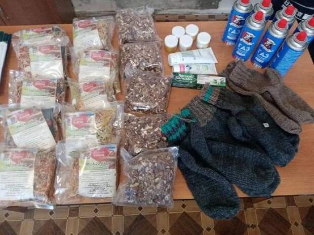 На Кубани казаки и дети собрали гуманитарные грузы военнослужащим к 23 февраля