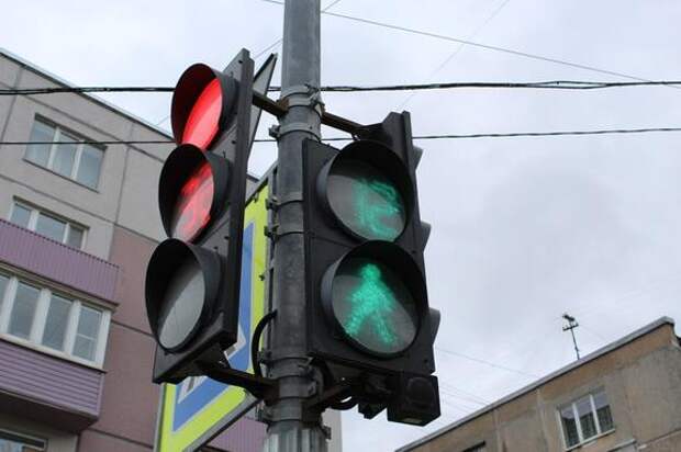 В Петербурге установят 54 новых светофора в 2026 году