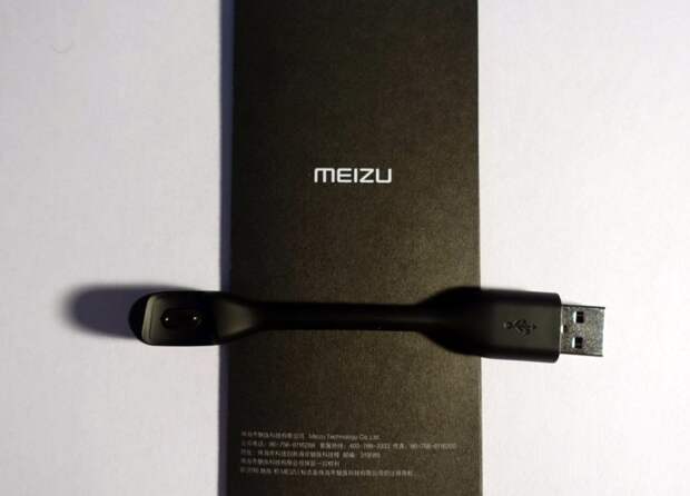 Meizu Band — первый фитнес-браслет компании