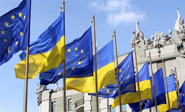 В ЕC готовы начать официальные переговоры о вступлении Украины и Молдавии — Politico называет дату