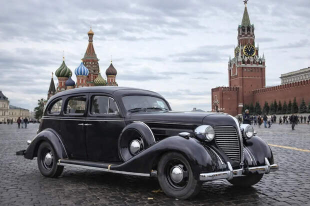 ЗИС-101 с трёхступенчатой МКПП – первый серийный лимузин в СССР