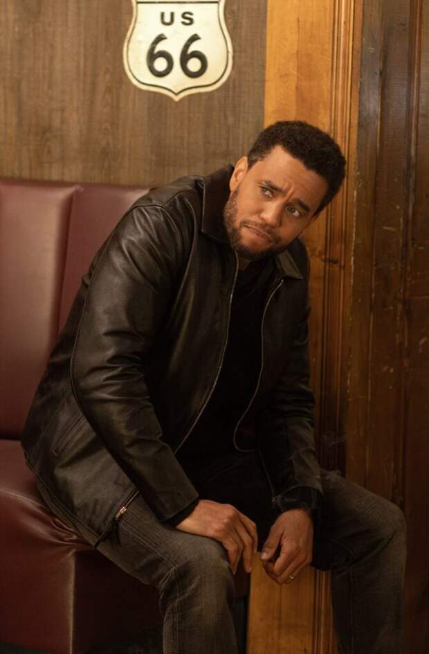 Detective Carter checks in on Monet during Power Book II: Ghost S04E06.