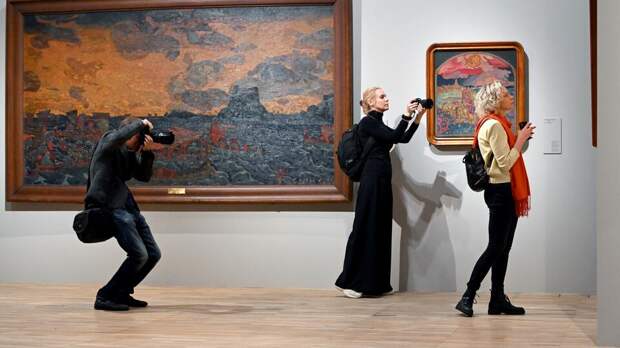 Суд в Москве передал государству 272 картины Рериха