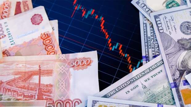 Курс доллара превысил 82 рубля