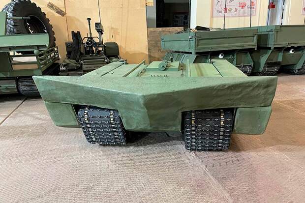 Плавающий робототехнический комплекс «Омич-Водомет» создали в России