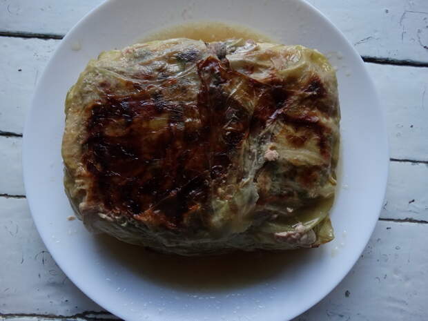 Пирог «Капустная слойка» (тесто - капуста, начинка - мясо)