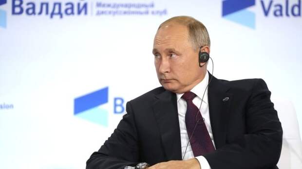 Путин считает, что Зеленский может запомниться как честный политик