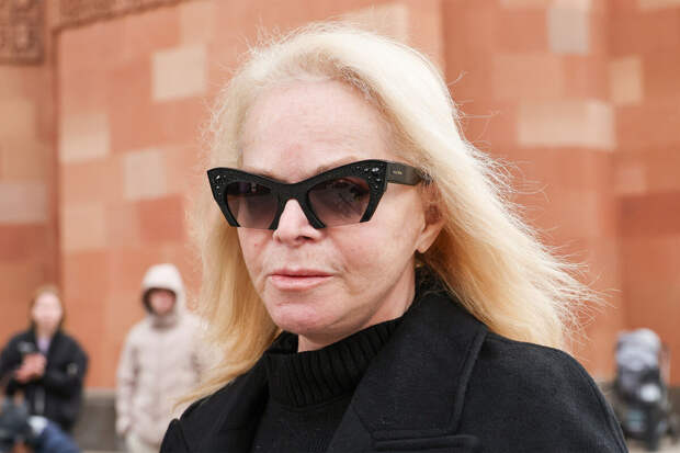 Певица Долина подала иск о возмещении имущественного вреда на 176 млн рублей