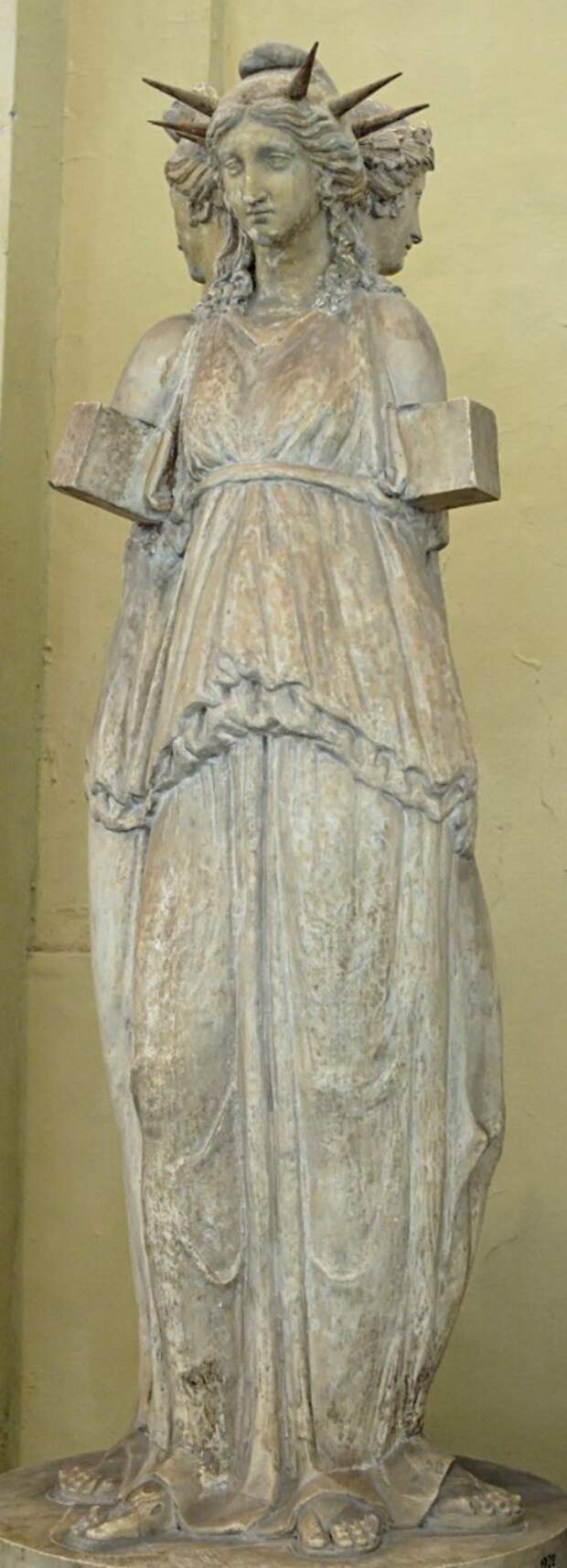 statuya-svobodyi-kak-simvol-vavilonskoj-bludniczyi-novogo-vremeni-3