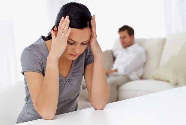 «Я все ради тебя бросила!»  – говорит мужу жена