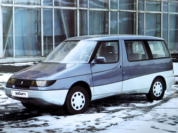 Советский минивэн Москвич-2139 «Арбат».