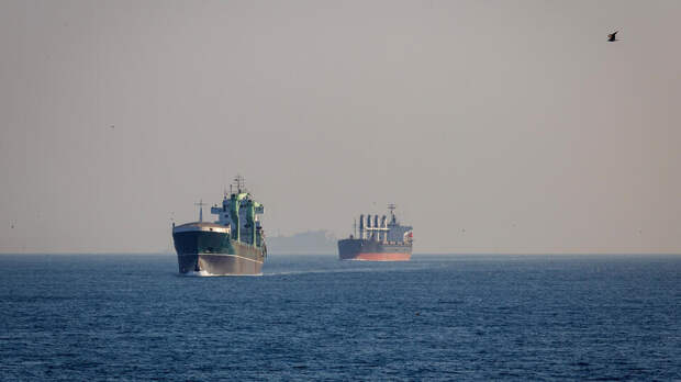 Россия участвует в переговорах по деблокаде Ормузского пролива