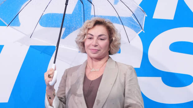 «Всегда готова»: мама Тимати рассказала о своей роли в воспитании младшей внучки