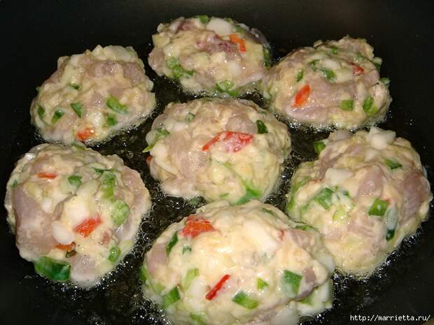 Курино-кабачковые котлетки (3) (650x488, 255Kb)