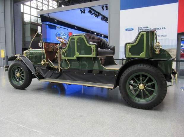 Безлошадный экипаж за 450 тысяч долларов Безлошадный экипаж за 450 тысяч долларов авто, карета, электромобиль