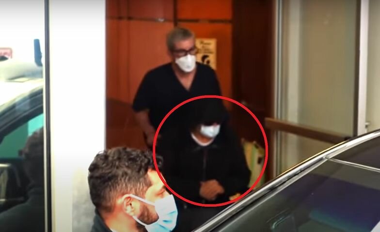 Скандал на похоронах принца Филиппа. Полуобнаженная женщина арестована