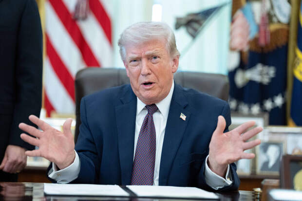 Трамп усомнился в способности НАТО оказать реальную помощь США