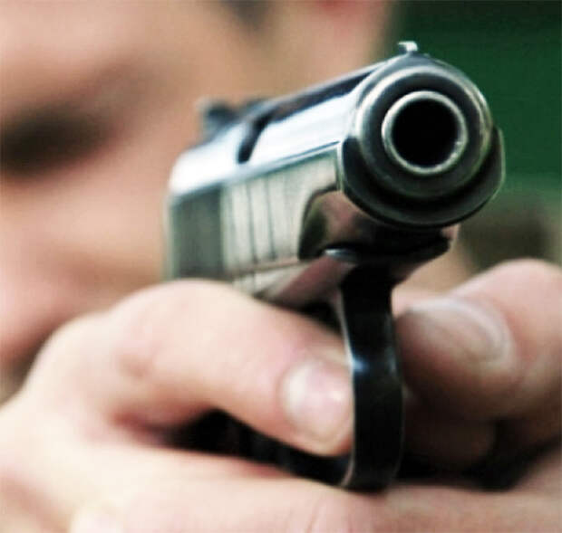 Учитель пермской школы расстрелял учеников из пистолета