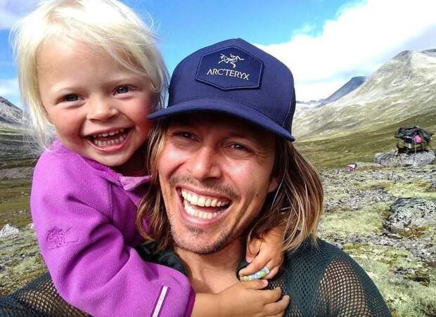 Норвежец с трехлетней дочерью совершил невероятное путешествие забавы безработных, недетский поход, необычно, норвегия, поход с ребенком, путешествия, сила воли плюс характер, удивительно
