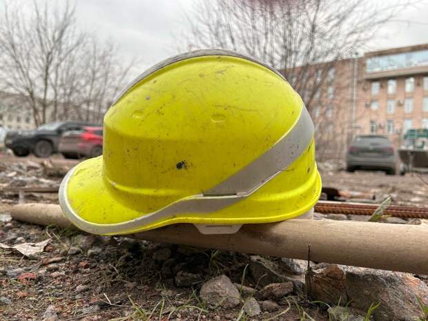 В Петербурге суд рассмотрит дело о гибели рабочего в шахте лифта