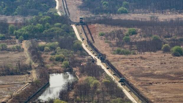 Южная Корея демонтирует пропагандистские громкоговорители с границы с КНДР