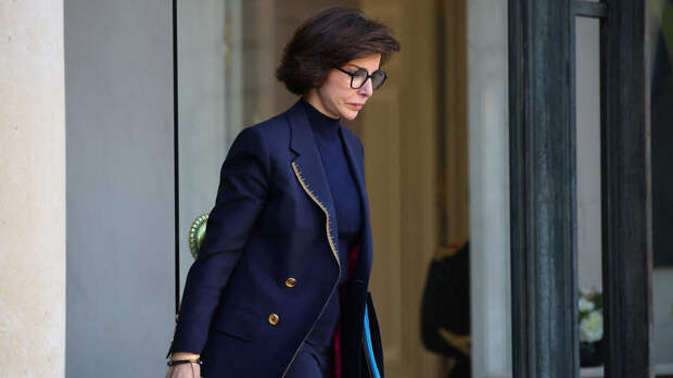 Министр культуры Франции Дати подала в отставку