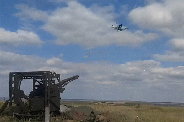 Депутат Колесник: Запад подталкивает Киев к нарушениям перемирия и срыву 9 Мая
