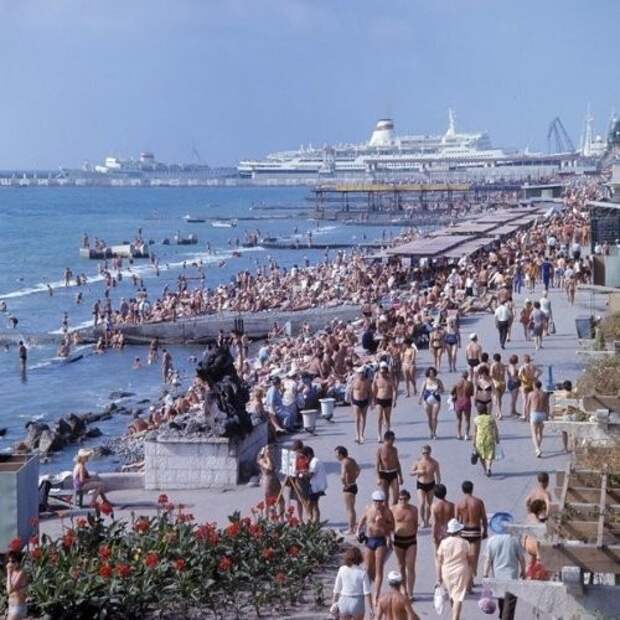 Набережная и пляж в городе Сочи, 1973 год СССР, детство, ностальгия, подборка