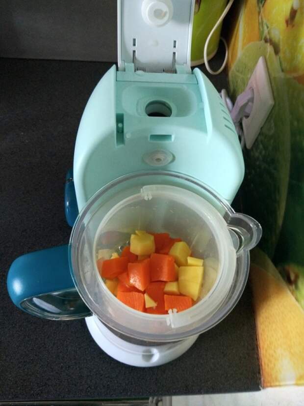 Измельчите овощи блендером. / Фото: fb.ru Измельчите овощи блендером. / Фото: fb.ru