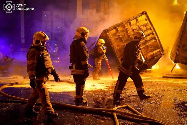 Секретный груз НАТО разметало огнем в порту под Одессой