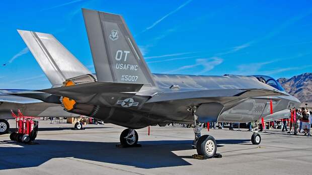 Байрактар рассказал о проблемах с эксплуатацией американских самолетов F-35