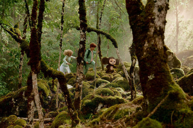 Режиссер Дмитрий Дьяченко рассказал, что покажет семью Чебурашки