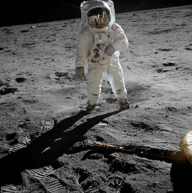 Фото: NASA / Базз Олдрин на Луне. Снимок его напарника Нила Армстронга