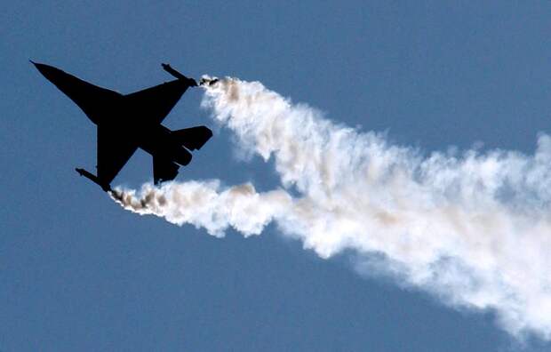 В США заявили, что F-16 на Украине будут гореть