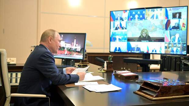 Путин подписал указ о нерабочих днях в России из-за COVID-19