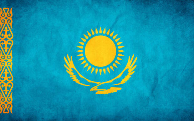 Флаг Казахстана. Источник фото: http://www.fonstola.ru/download/55475/1920x1200/