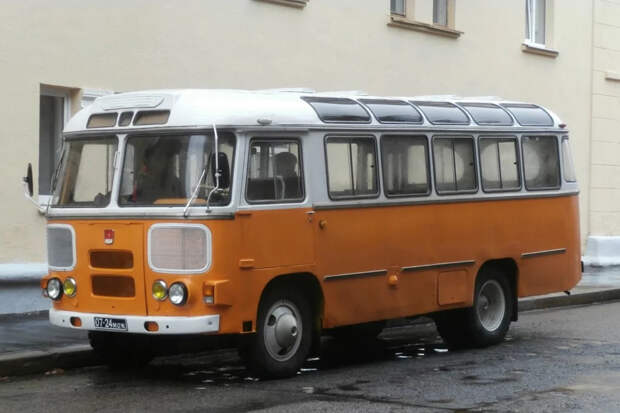 Автобус, который не боялся грязи: вспоминаем легендарный ПАЗ-3201