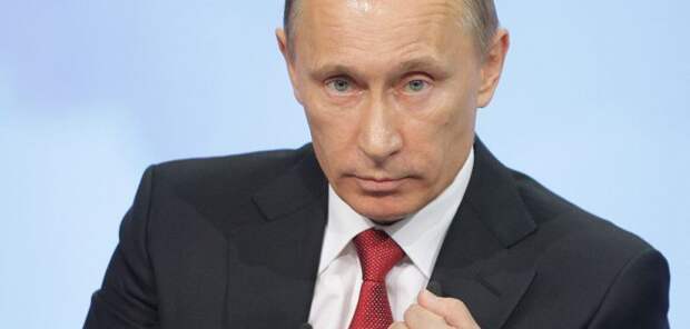 Саакашвили: Путин поклялся подвесить меня за яйца putin2