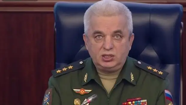 Украинские пограничники требуют от эвакуирующихся взятки: главное из нового заявление Минобороны РФ