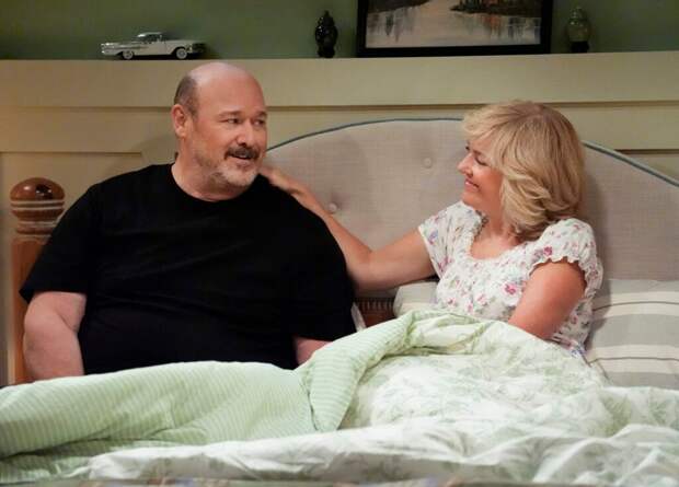 Audrey and Jim in bed on Georgie & Mandy's First Marriage Season 1 Episode 2
