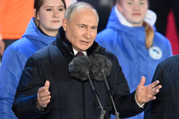 ФОМ: 84% опрошенных россиян положительно оценили работу Путина