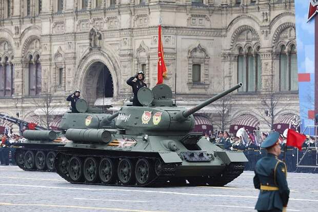 В Москве прошел парад в честь Дня Победы: фотогалерея