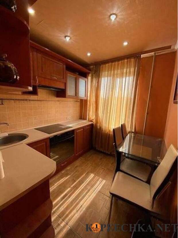 1 к. квартира 36кв.м улица Скляренко на Солнечном в Донецке - 3 200 000 руб