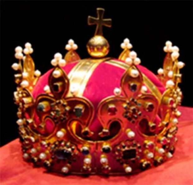 Корона Болеслава Храброго, коронационная корона польских королей в 1036 году увезенная в Германию королевой Польши Рыксой Лотарингской