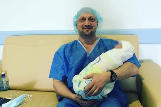Гоша Куценко стал многодетным отцом