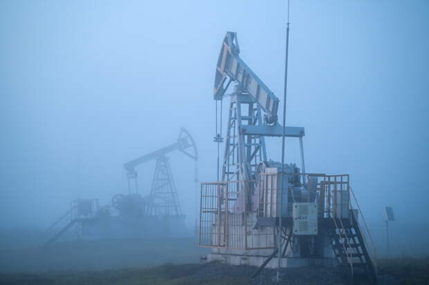 Названа главная причина падения добычи нефти в России