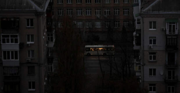 Украина во тьме: отключения света по регионам до 14 часов Украина во тьме: отключения света по регионам до 14 часов